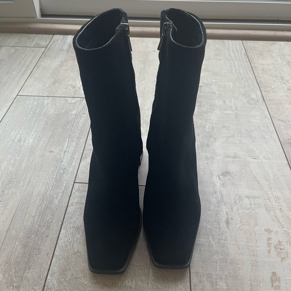 Sam Edelman Ivette Boot Black Suede - Picture 3 of 8